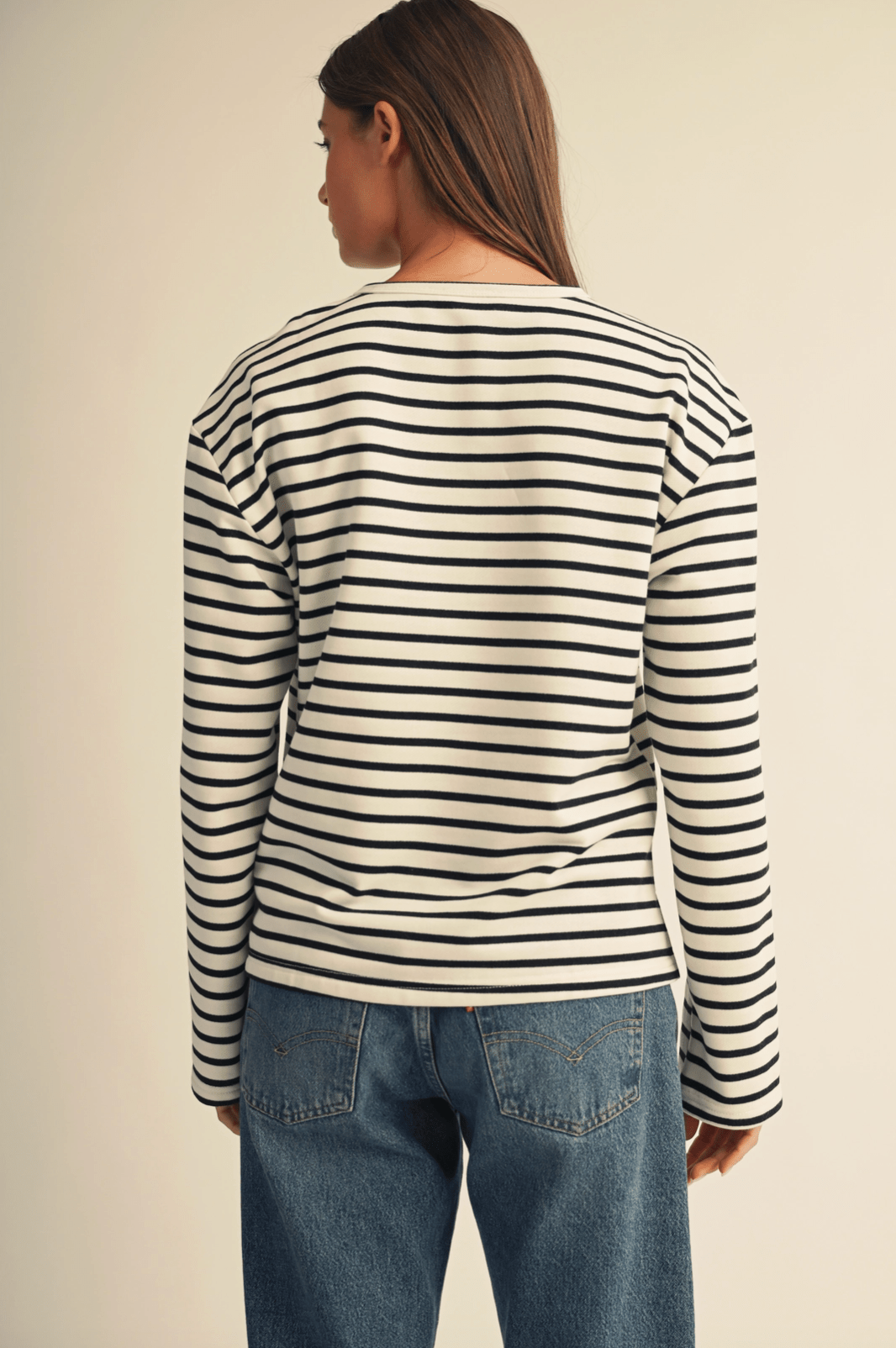 Lover Tee - Em's BoutiqueEm's Boutique