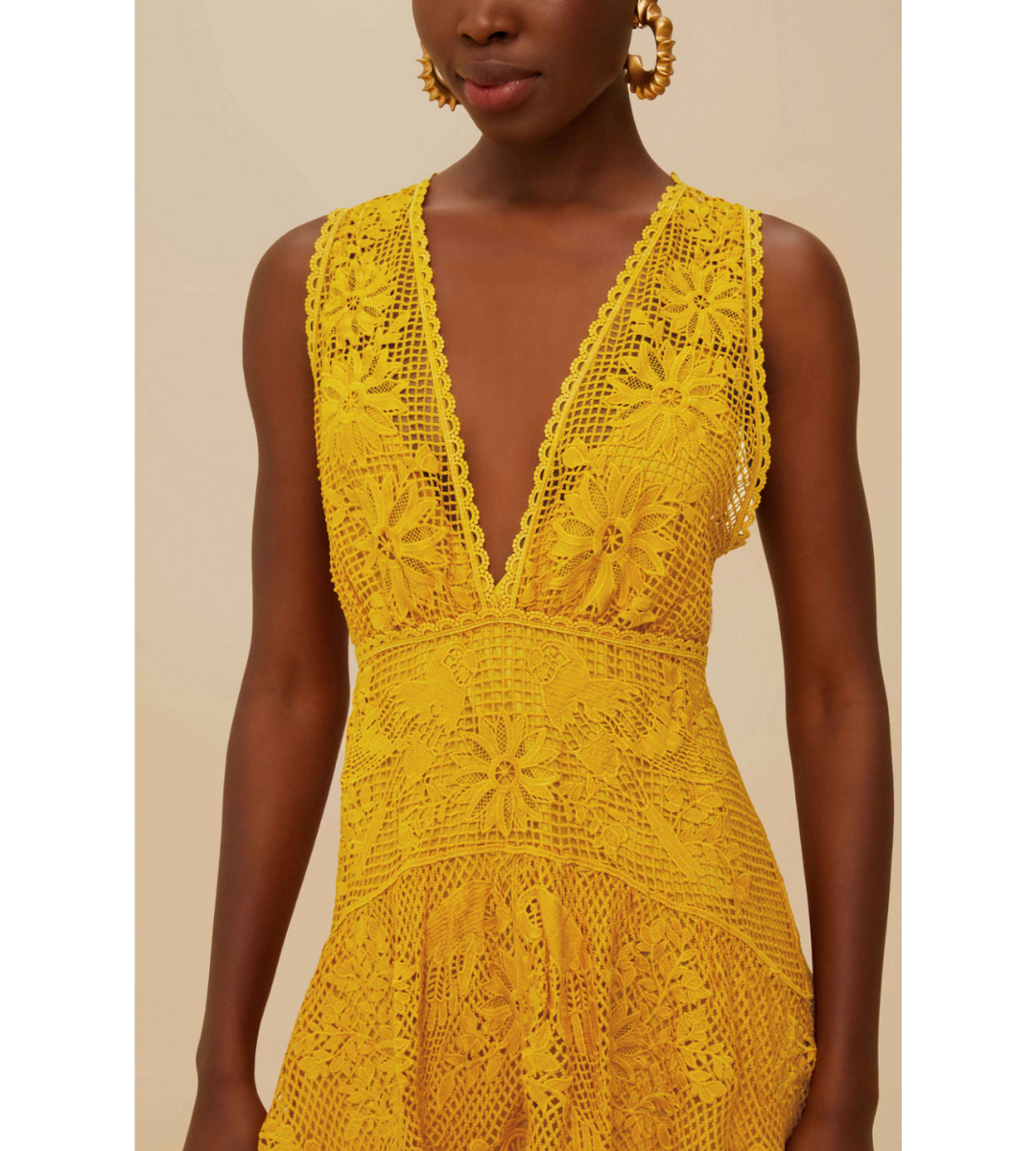 farm rio mustard yellow landscape dress v-neck midi lace 