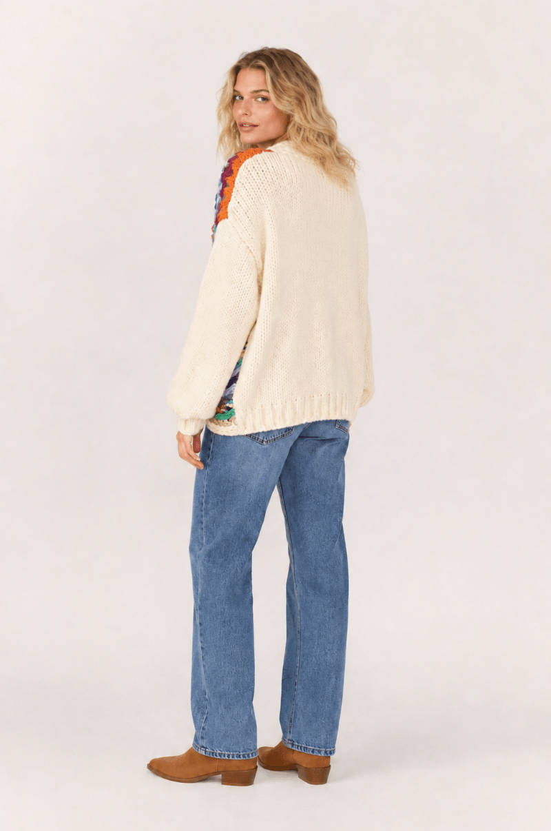 Ari Cardi - Em's BoutiqueEm's Boutique