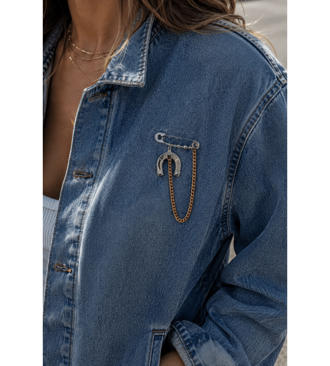 Horseshoe Pin - Em's BoutiqueEm's Boutique