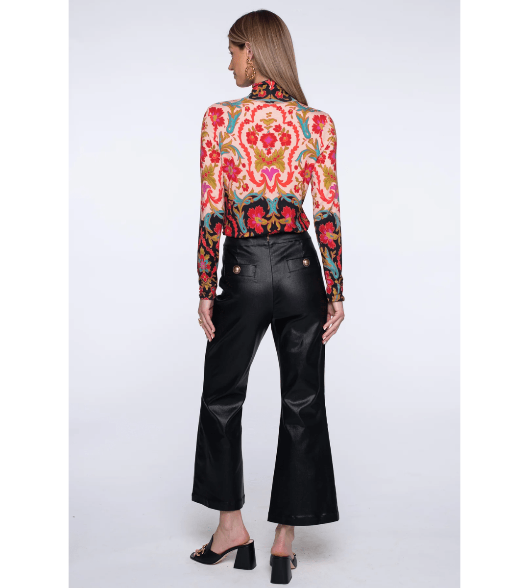 Stevie Top - Em's BoutiqueElizabeth James